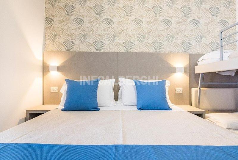 Hotel Christian 里米尼 外观 照片