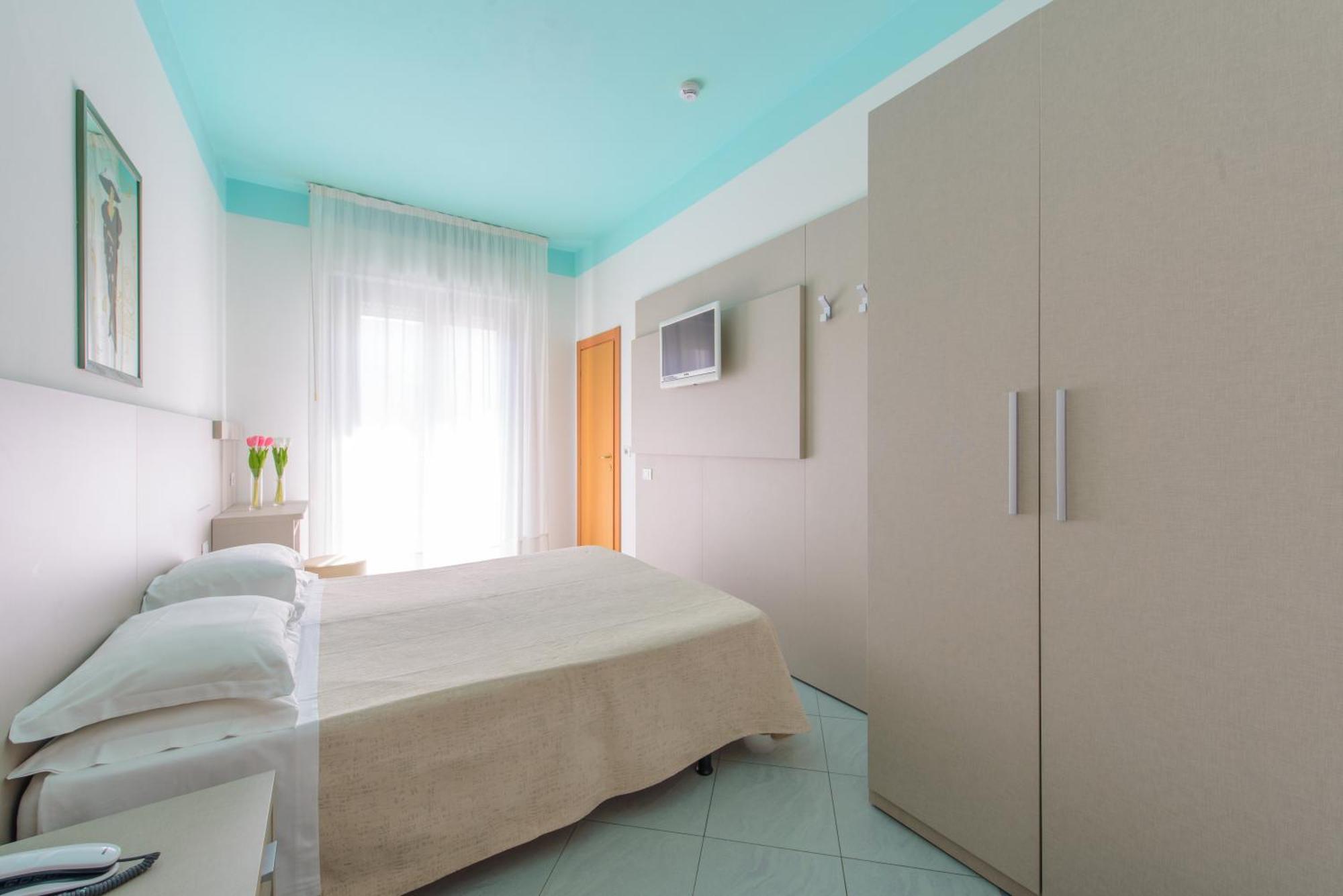 Hotel Christian 里米尼 外观 照片